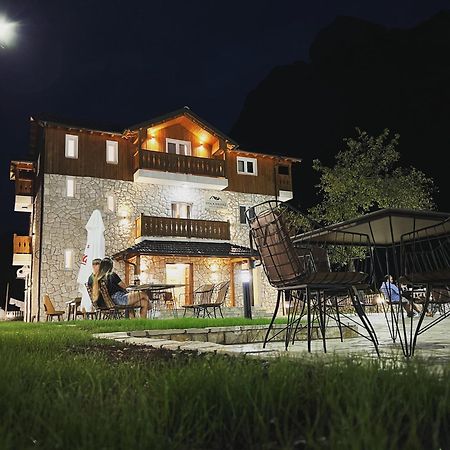 Oda N'Bjeshke Valbona Esterno foto