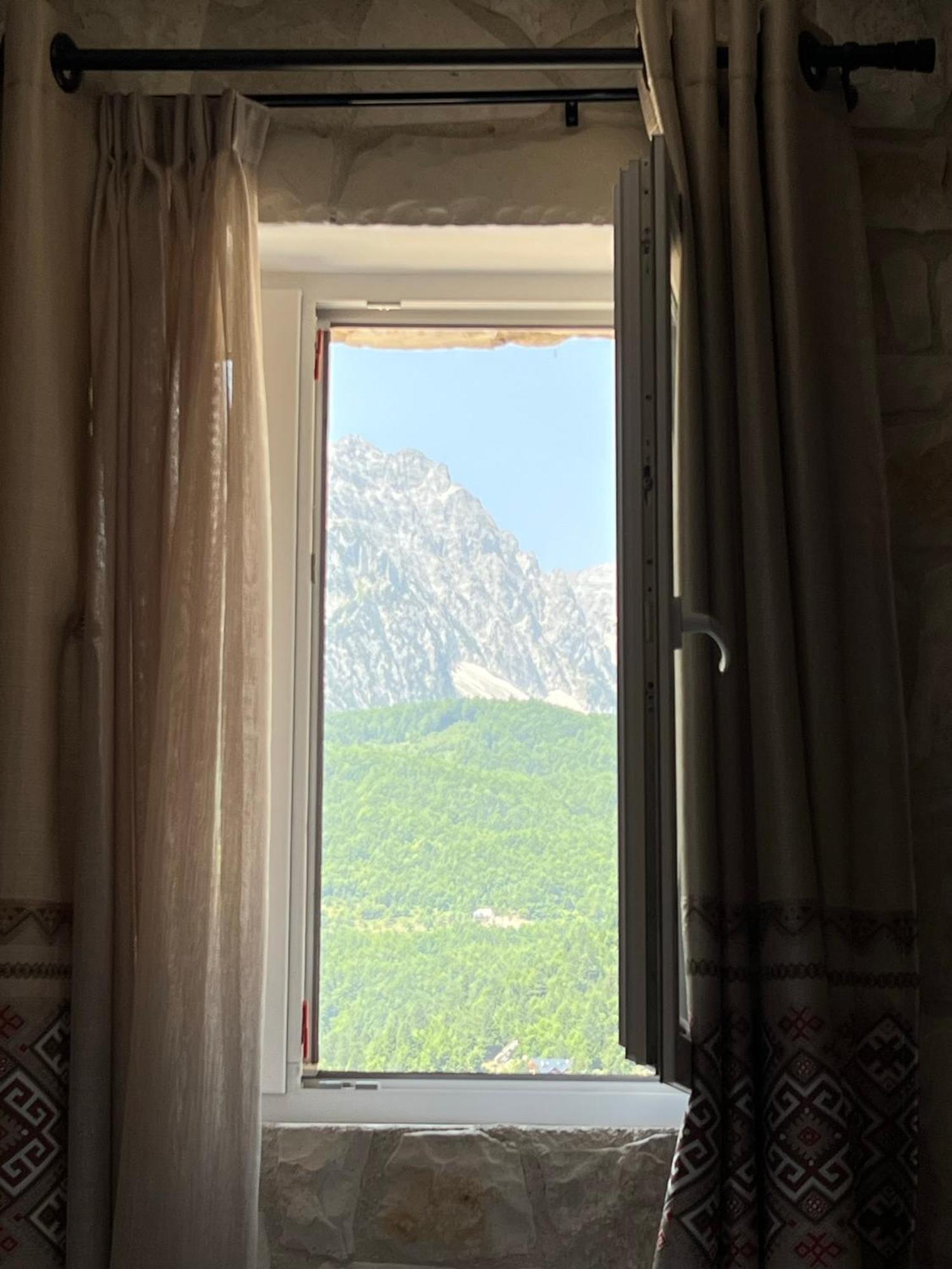 Oda N'Bjeshke Valbona Esterno foto