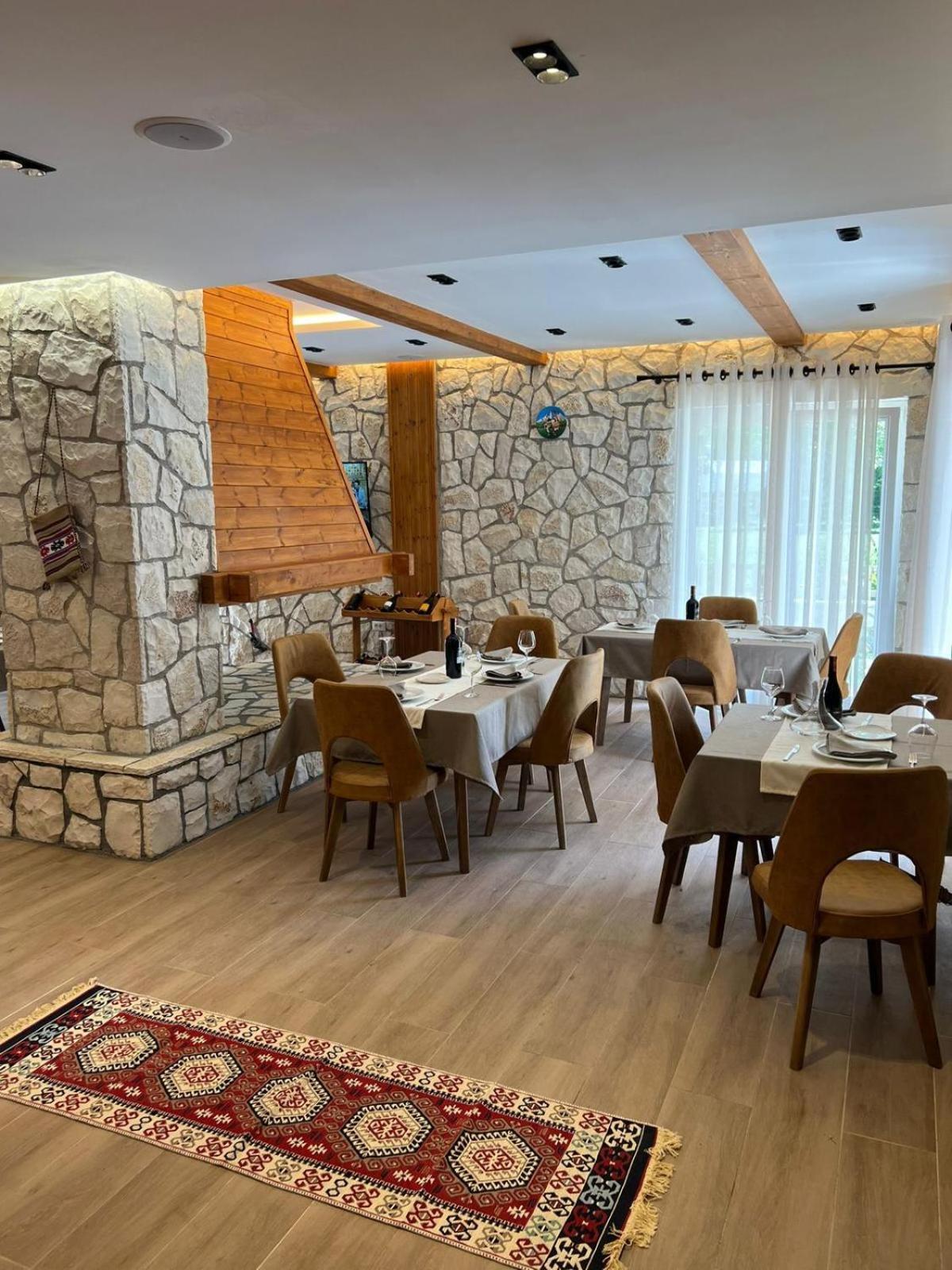 Oda N'Bjeshke Valbona Esterno foto